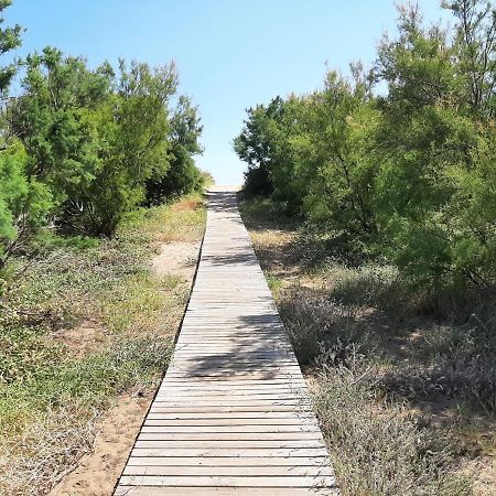 Adosadito Playa Oliva Esterno foto